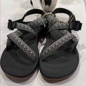 Women's Mega Z/Cloud Wide-Strap Cushioned Sandal